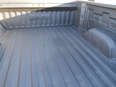 New 2026 GMC Sierra 1500 SLT w/ SLT Premium Plus Package image 6