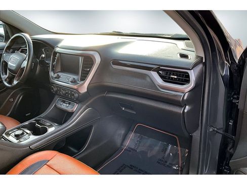 Used 2020 GMC Acadia AT4 image 23