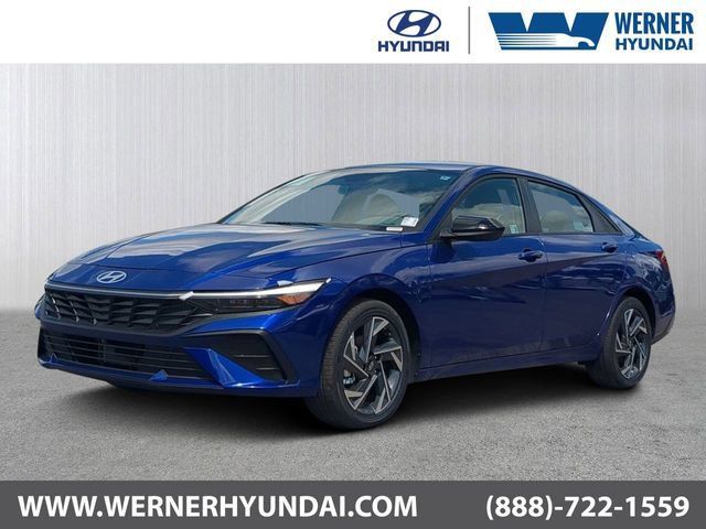 New 2025 Hyundai Elantra SEL FWD image 1