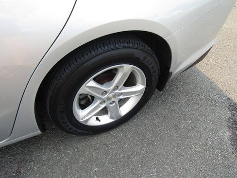 Used 2020 Chevrolet Malibu LS FWD image 30