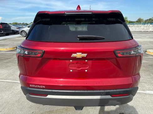 Used 2026 Chevrolet Equinox LT FWD image 19
