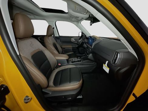 New 2026 Ford Bronco Sport Outer Banks w/ Outer Banks Tech Package+ AWD/4WD image 35