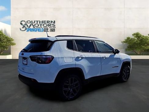 New 2026 Jeep Compass Latitude AWD/4WD image 34