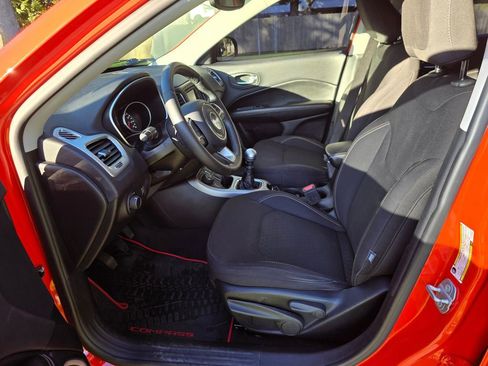 Used 2018 Jeep Compass Sport w/ Cold Weather Group image 21