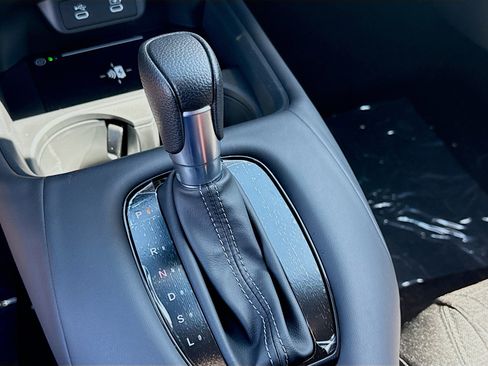 New 2026 Honda HR-V LX image 15