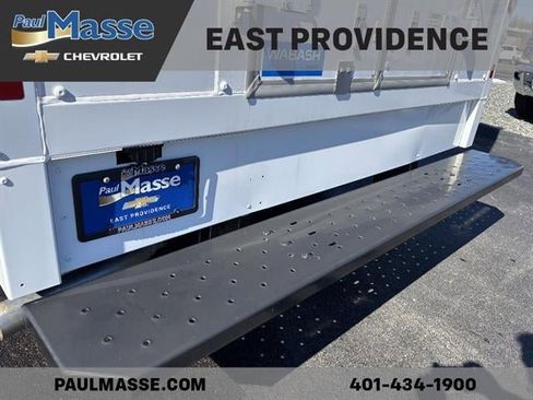 New 2024 Chevrolet Express 3500 w/ Power Convenience Package image 10