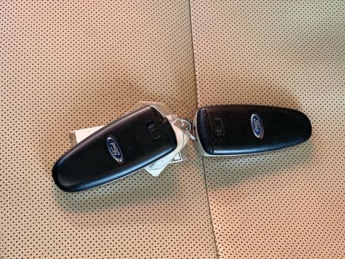 Used 2013 Ford Flex Limited image 16