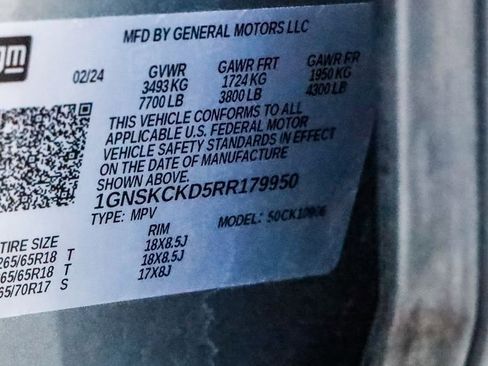 Used 2024 Chevrolet Suburban LT image 31