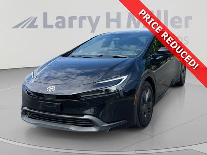 Used 2024 Toyota Prius LE