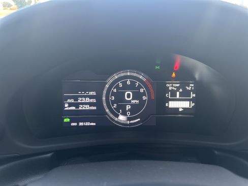 Used 2023 Toyota GR86 w/ ALL Weather Mat Package (TMS) RWD image 19
