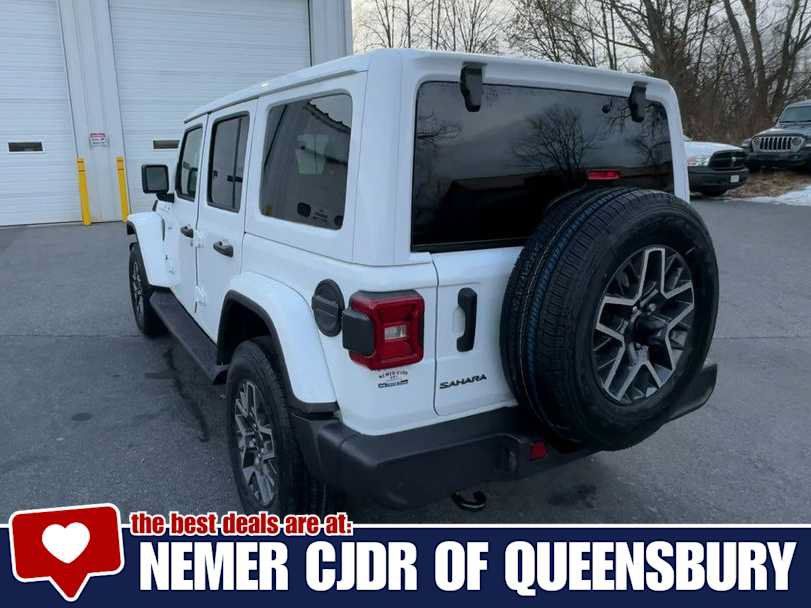 New 2026 Jeep Wrangler Unlimited Sahara AWD/4WD image 7
