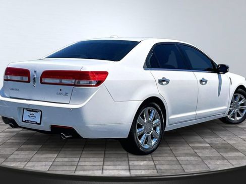 Used 2011 Lincoln MKZ w/ 101A Rapid Spec Order Code FWD image 2