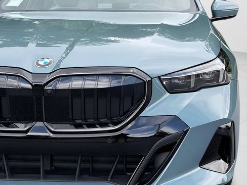 New 2027 BMW 530i xDrive w/ M Sport Package AWD/4WD image 26