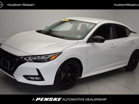 Used 2021 Nissan Sentra SR FWD image 1
