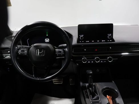 Used 2023 Honda Civic Sport image 17