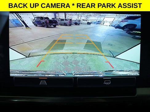 Used 2023 GMC Sierra 1500 Elevation image 10