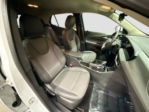 Used 2025 Buick Encore GX Preferred FWD image 28