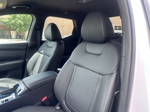 Used 2025 Hyundai Santa Cruz SEL FWD image 25