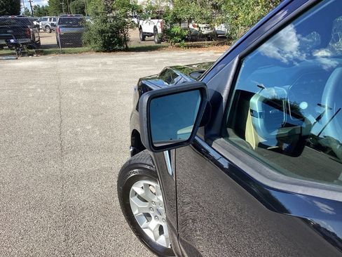 Used 2023 Ford F150 XLT image 17