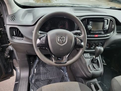 Used 2019 RAM ProMaster City Tradesman image 4