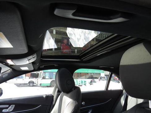 Used 2022 Mercedes-Benz E 350 E 350 image 21