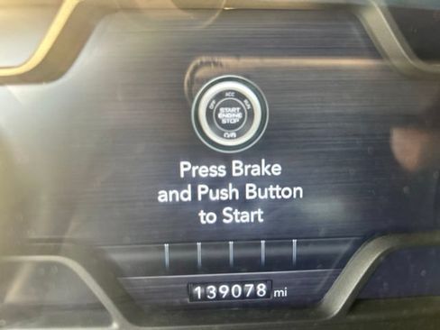 Used 2022 RAM 1500 Big Horn AWD/4WD image 12