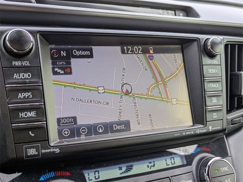 Used 2017 Toyota RAV4 SE image 24