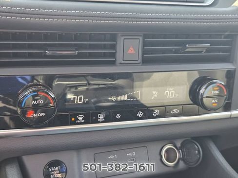 Certified 2026 Nissan Rogue SV FWD image 21