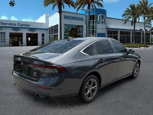 Used 2023 Honda Accord EX-L image 8