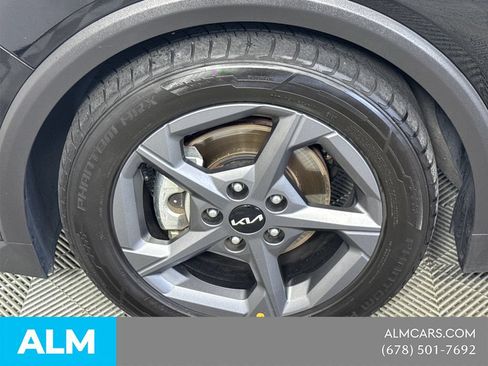 Used 2025 Kia K4 FWD image 14