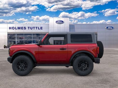 New 2026 Ford Bronco 2-Door w/ Sasquatch Package AWD/4WD image 3