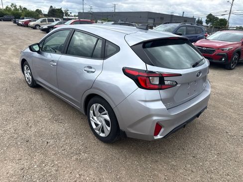 Used 2024 Subaru Impreza 2.0i AWD/4WD image 2