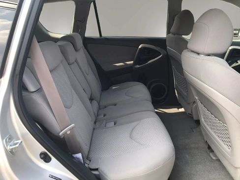 Used 2006 Toyota RAV4 Limited AWD/4WD image 44