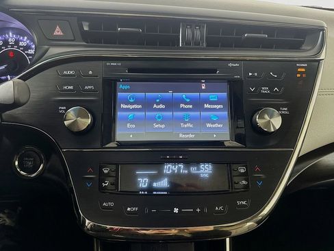 Used 2018 Toyota Avalon XLE Premium w/ Carpet Mat Package image 15