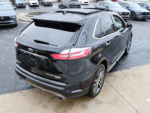 Used 2019 Ford Edge Titanium w/ Equipment Group 301A image 4
