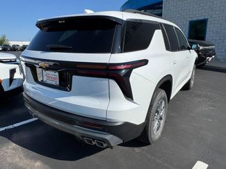 New 2026 Chevrolet Traverse LT w/ Driver Confidence Package FWD video 3