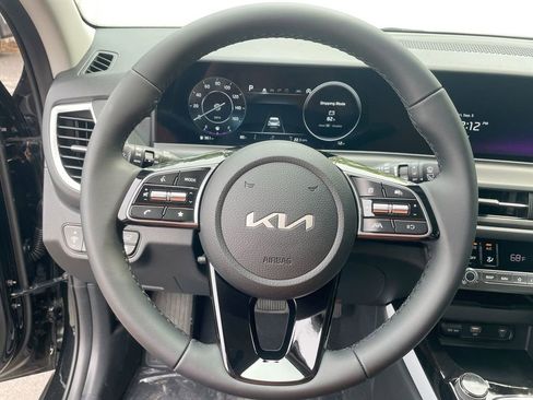 New 2026 Kia Seltos EX image 40