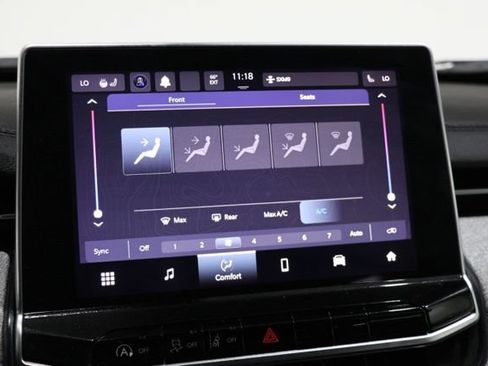 Used 2023 Jeep Compass Latitude w/ Sun and Sound Group AWD/4WD image 27