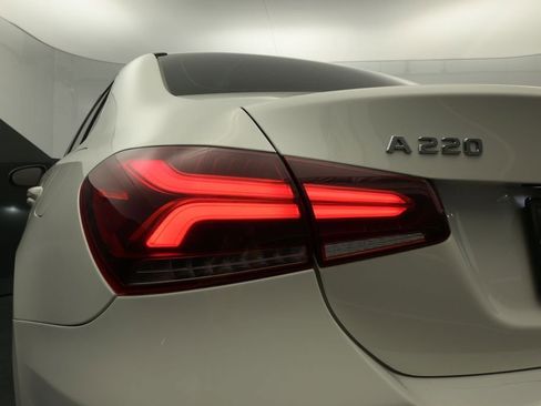 Used 2019 Mercedes-Benz A 220 image 14
