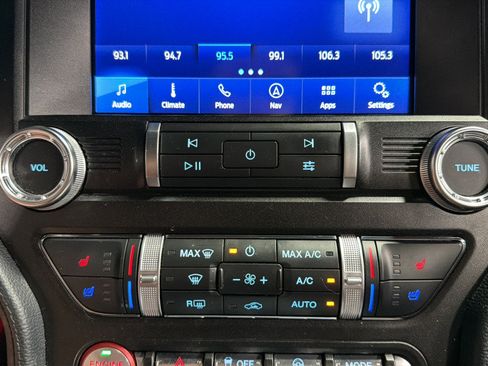 Used 2021 Ford Mustang GT Premium w/ Equipment Group 401A RWD image 28
