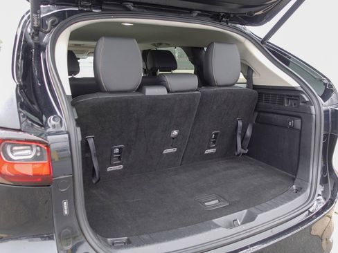 Certified 2024 MAZDA CX-90 3.3 Turbo w/ Preferred Plus image 26