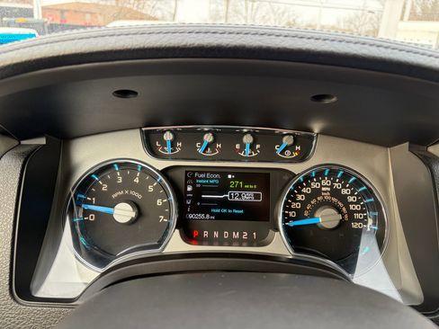 Used 2014 Ford F150 Platinum image 29