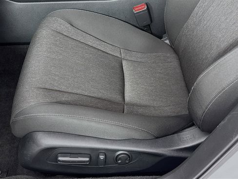 Certified 2023 Honda Accord EX image 18