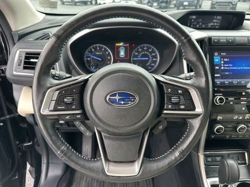 Used 2022 Subaru Ascent Limited image 13