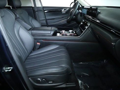 Used 2025 Genesis GV80 2.5T Standard image 35