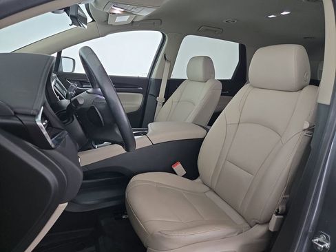 Used 2020 Buick Enclave Premium w/ Surround and Sites Package image 25