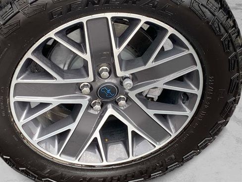 Used 2024 Jeep Wrangler High Altitude image 32