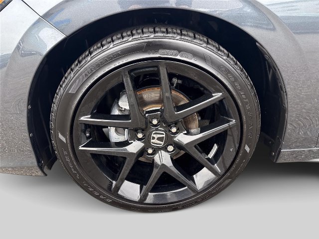 Used 2025 Honda Civic Sport image 27