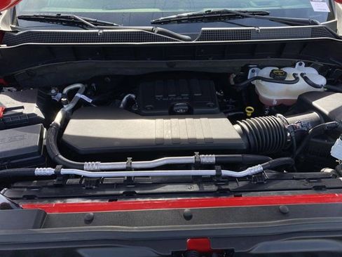 Used 2024 Chevrolet Silverado 1500 Custom image 22