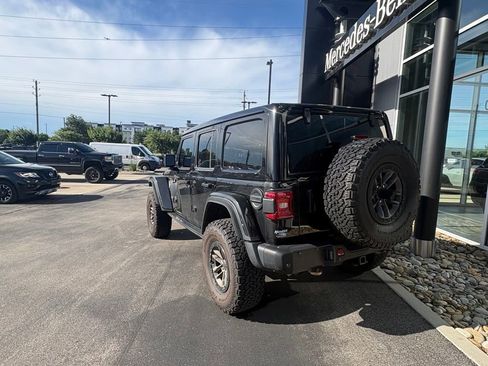 Used 2024 Jeep Wrangler Unlimited Rubicon 392 AWD/4WD image 8